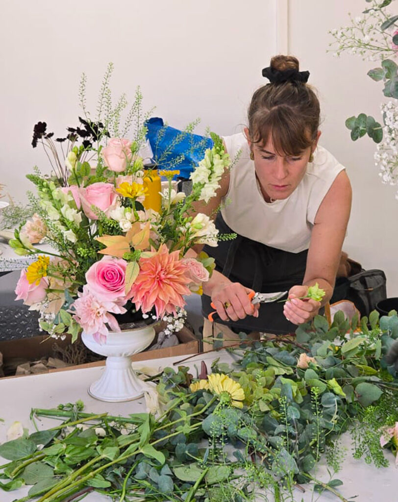 peonia-design-floral-bouquet-printemps-vert-rose-saison-mariage-design-evenement-lyon-rhone